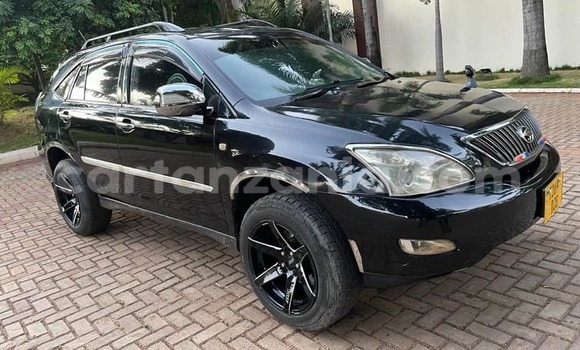 Nunua Ilio tumika Toyota Harrier Nyeusi Gari ndani ya Dar es Salaam nchini Dar es Salaam Nunua Ilio tumika Toyota Harrier Nyeusi Gari ndani ya Dar es Salaam nchini Dar es Salaam