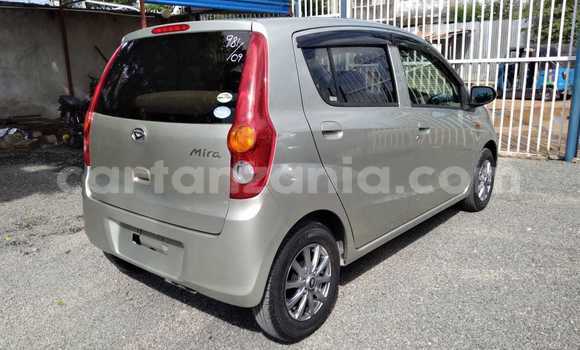 Nunua Mpya Daihatsu Mira Fedha Gari ndani ya Dar es Salaam nchini Dar es Salaam Nunua Mpya Daihatsu Mira Fedha Gari ndani ya Dar es Salaam nchini Dar es Salaam