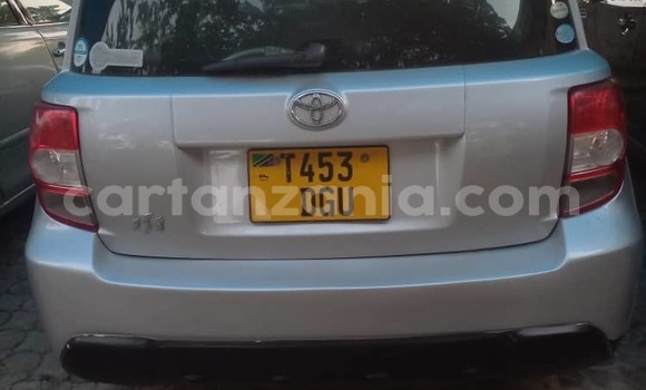 Buy Used Toyota IST Silver Car in Dar es Salaam in Dar es Salaam Buy Used Toyota IST Silver Car in Dar es Salaam in Dar es Salaam