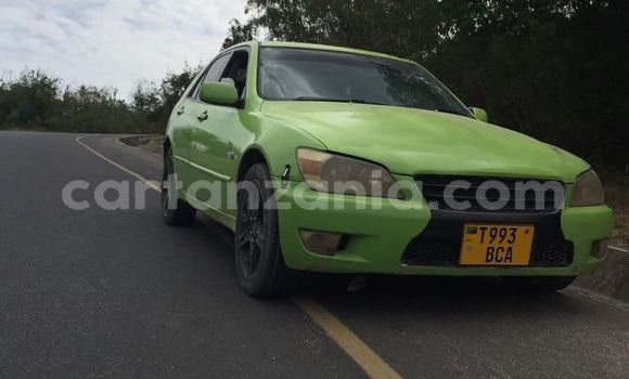 Buy Used Toyota Altezza Green Car in Dar es Salaam in Dar es Salaam Buy Used Toyota Altezza Green Car in Dar es Salaam in Dar es Salaam