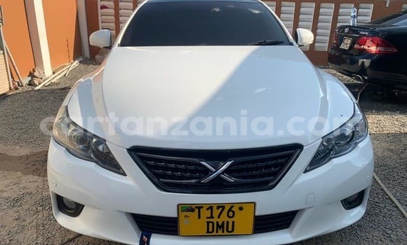 Buy Used Toyota Mark X White Car in Dar es Salaam in Dar es Salaam Buy Used Toyota Mark X White Car in Dar es Salaam in Dar es Salaam