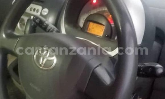 Buy Used Toyota Passo Red Car in Dar es Salaam in Dar es Salaam Buy Used Toyota Passo Red Car in Dar es Salaam in Dar es Salaam