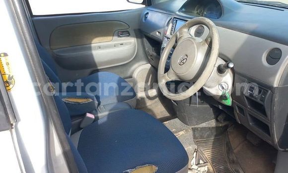 Buy Used Toyota Sienta Silver Car in Dar es Salaam in Dar es Salaam Buy Used Toyota Sienta Silver Car in Dar es Salaam in Dar es Salaam