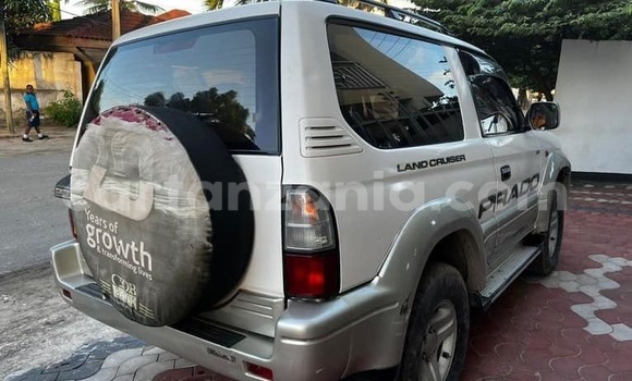 Buy Used Toyota Land Cruiser Prado Silver Car in Dar es Salaam in Dar es Salaam Buy Used Toyota Land Cruiser Prado Silver Car in Dar es Salaam in Dar es Salaam