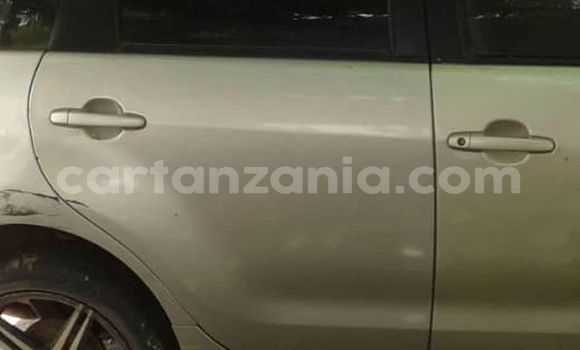 Buy Used Toyota IST Silver Car in Dar es Salaam in Dar es Salaam Buy Used Toyota IST Silver Car in Dar es Salaam in Dar es Salaam