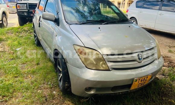 Buy Used Toyota IST Silver Car in Dar es Salaam in Dar es Salaam Buy Used Toyota IST Silver Car in Dar es Salaam in Dar es Salaam