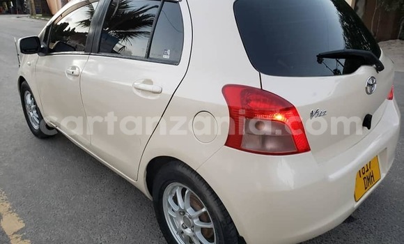 Buy Used Toyota Vitz White Car in Ubungo in Dar es Salaam Buy Used Toyota Vitz White Car in Ubungo in Dar es Salaam