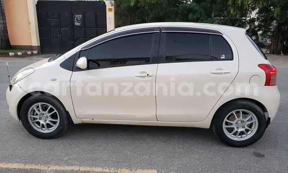Buy Used Toyota Vitz White Car in Ubungo in Dar es Salaam Buy Used Toyota Vitz White Car in Ubungo in Dar es Salaam