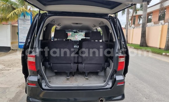 Buy Used Toyota Alphard Black Car in Dar es Salaam in Dar es Salaam Buy Used Toyota Alphard Black Car in Dar es Salaam in Dar es Salaam