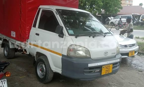 Nunua Ilio tumika Toyota LiteAce Nyeupe Gari ndani ya Dar es Salaam nchini Dar es Salaam Nunua Ilio tumika Toyota LiteAce Nyeupe Gari ndani ya Dar es Salaam nchini Dar es Salaam