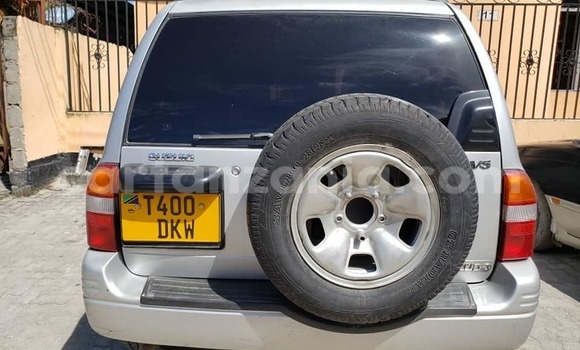 Buy Used Suzuki Escudo Silver Car in Dar es Salaam in Dar es Salaam Buy Used Suzuki Escudo Silver Car in Dar es Salaam in Dar es Salaam