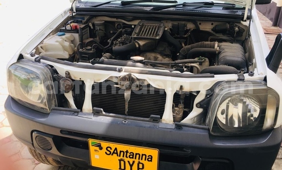 Nunua Ilio tumika Suzuki Jimny Nyeupe Gari ndani ya Dar es Salaam nchini Dar es Salaam Nunua Ilio tumika Suzuki Jimny Nyeupe Gari ndani ya Dar es Salaam nchini Dar es Salaam