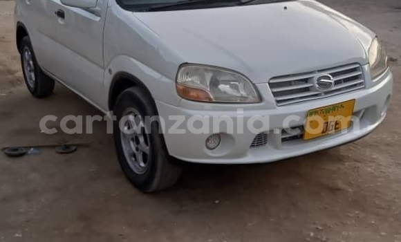Buy Used Suzuki Swift White Car in Dar es Salaam in Dar es Salaam Buy Used Suzuki Swift White Car in Dar es Salaam in Dar es Salaam