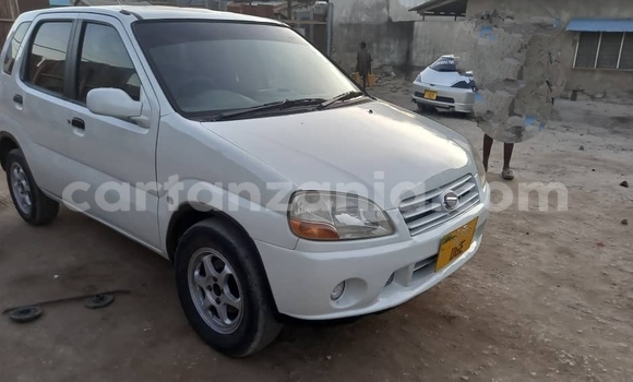 Buy Used Suzuki Swift White Car in Dar es Salaam in Dar es Salaam Buy Used Suzuki Swift White Car in Dar es Salaam in Dar es Salaam