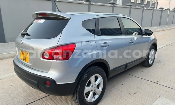 Buy Used Nissan Dualis Silver Car in Dar es Salaam in Dar es Salaam Buy Used Nissan Dualis Silver Car in Dar es Salaam in Dar es Salaam