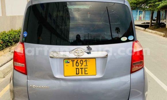 Buy Used Toyota Ractis Blue Car in Dar es Salaam in Dar es Salaam Buy Used Toyota Ractis Blue Car in Dar es Salaam in Dar es Salaam