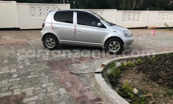 Buy Used Toyota Vitz Silver Car in Dar es Salaam in Dar es Salaam