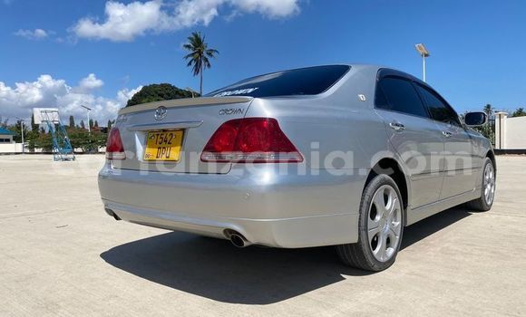 Buy Used Toyota Crown Silver Car in Dar es Salaam in Dar es Salaam Buy Used Toyota Crown Silver Car in Dar es Salaam in Dar es Salaam