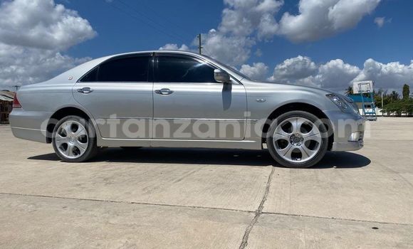 Buy Used Toyota Crown Silver Car in Dar es Salaam in Dar es Salaam Buy Used Toyota Crown Silver Car in Dar es Salaam in Dar es Salaam