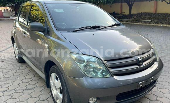 Buy Used Toyota IST Black Car in Dar es Salaam in Dar es Salaam Buy Used Toyota IST Black Car in Dar es Salaam in Dar es Salaam
