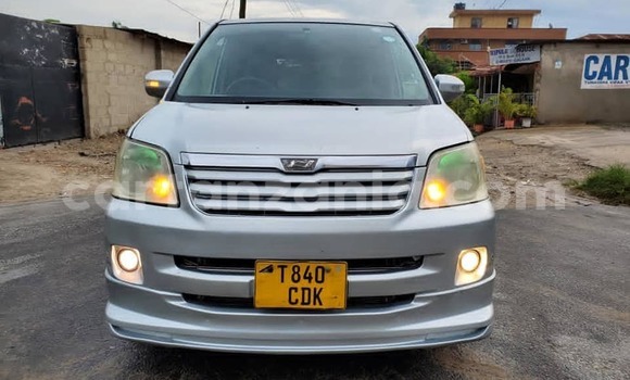 Buy Used Toyota Noah Silver Car in Dar es Salaam in Dar es Salaam
