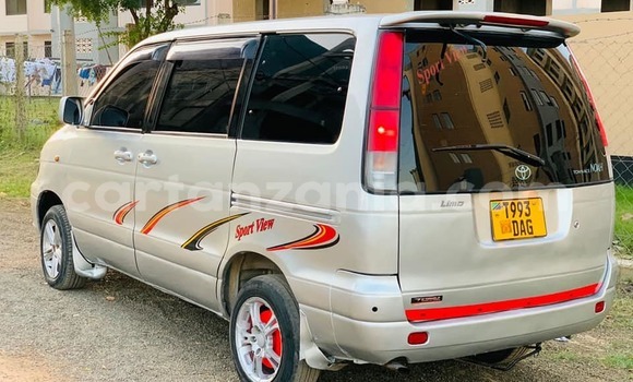 Buy Used Toyota Noah Silver Car in Dar es Salaam in Dar es Salaam Buy Used Toyota Noah Silver Car in Dar es Salaam in Dar es Salaam