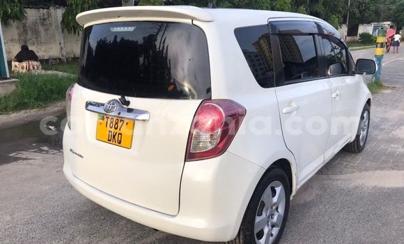 Buy Used Toyota Ractis White Car in Dar es Salaam in Dar es Salaam Buy Used Toyota Ractis White Car in Dar es Salaam in Dar es Salaam