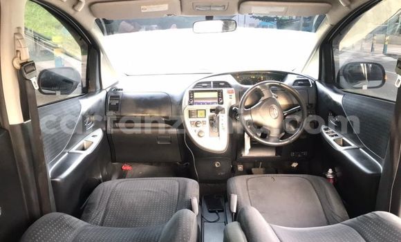 Buy Used Toyota Ractis White Car in Dar es Salaam in Dar es Salaam Buy Used Toyota Ractis White Car in Dar es Salaam in Dar es Salaam