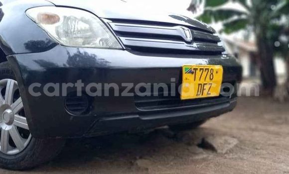 Buy Used Toyota IST Black Car in Dar es Salaam in Dar es Salaam