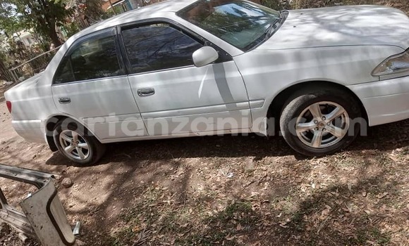 Buy Used Toyota Carina White Car in Dar es Salaam in Dar es Salaam Buy Used Toyota Carina White Car in Dar es Salaam in Dar es Salaam