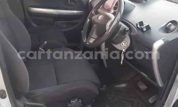 Buy Used Toyota IST Brown Car in Dar es Salaam in Dar es Salaam Buy Used Toyota IST Brown Car in Dar es Salaam in Dar es Salaam