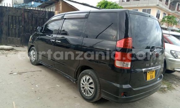 Nunua Ilio tumika Toyota Noah Nyeusi Gari ndani ya Dar es Salaam nchini Dar es Salaam Nunua Ilio tumika Toyota Noah Nyeusi Gari ndani ya Dar es Salaam nchini Dar es Salaam