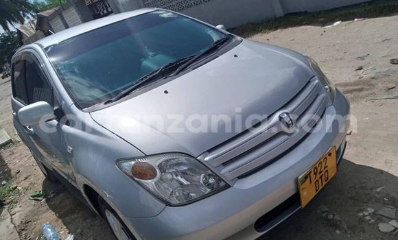 Nunua Ilio tumika Toyota IST Fedha Gari ndani ya Dar es Salaam nchini Dar es Salaam Nunua Ilio tumika Toyota IST Fedha Gari ndani ya Dar es Salaam nchini Dar es Salaam