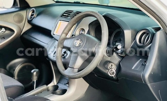 Buy Used Toyota RAV4 Silver Car in Dar es Salaam in Dar es Salaam Buy Used Toyota RAV4 Silver Car in Dar es Salaam in Dar es Salaam