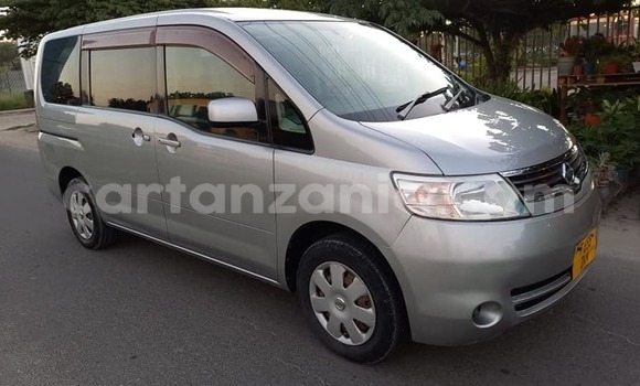 Buy Used Nissan Serena Silver Car in Dar es Salaam in Dar es Salaam Buy Used Nissan Serena Silver Car in Dar es Salaam in Dar es Salaam