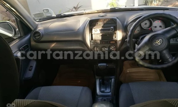 Buy Used Toyota RAV4 Silver Car in Dar es Salaam in Dar es Salaam Buy Used Toyota RAV4 Silver Car in Dar es Salaam in Dar es Salaam