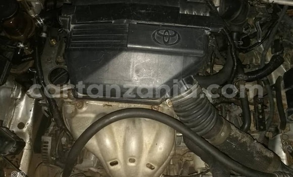 Buy Used Toyota RAV4 Silver Car in Dar es Salaam in Dar es Salaam Buy Used Toyota RAV4 Silver Car in Dar es Salaam in Dar es Salaam