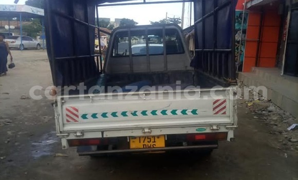 Buy Used Toyota Town Ace White Car in Dar es Salaam in Dar es Salaam Buy Used Toyota Town Ace White Car in Dar es Salaam in Dar es Salaam