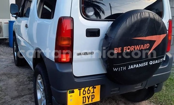 Buy Used Suzuki Jimny White Car in Dar es Salaam in Dar es Salaam Buy Used Suzuki Jimny White Car in Dar es Salaam in Dar es Salaam