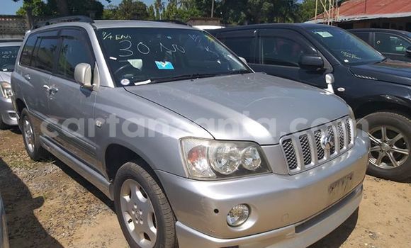 Nunua Imported Toyota Kluger Fedha Gari ndani ya Dar es Salaam nchini Dar es Salaam Nunua Imported Toyota Kluger Fedha Gari ndani ya Dar es Salaam nchini Dar es Salaam