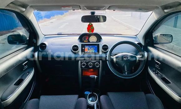 Buy Used Toyota IST Silver Car in Dar es Salaam in Dar es Salaam Buy Used Toyota IST Silver Car in Dar es Salaam in Dar es Salaam