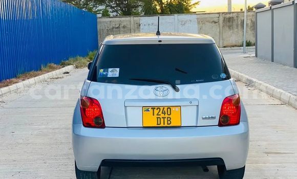 Buy Used Toyota IST Silver Car in Dar es Salaam in Dar es Salaam Buy Used Toyota IST Silver Car in Dar es Salaam in Dar es Salaam