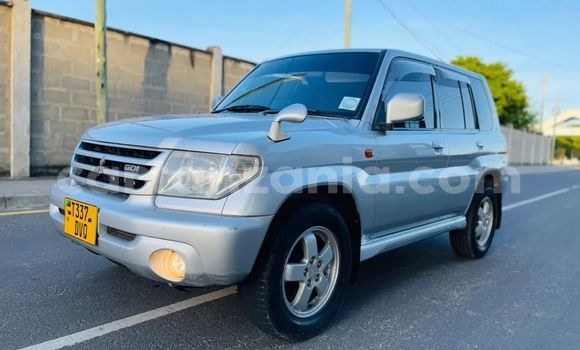 Buy Used Mitsubishi Pajero Silver Car in Dar es Salaam in Dar es Salaam