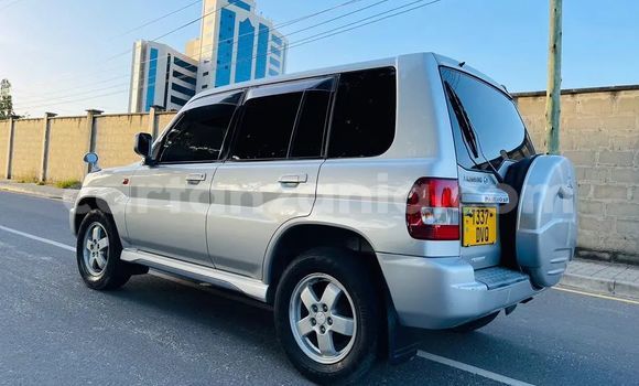 Buy Used Mitsubishi Pajero Silver Car in Dar es Salaam in Dar es Salaam Buy Used Mitsubishi Pajero Silver Car in Dar es Salaam in Dar es Salaam