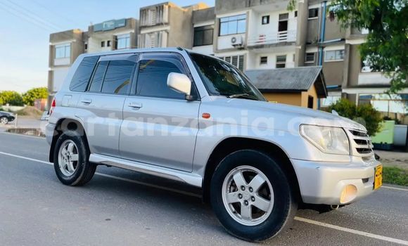 Buy Used Mitsubishi Pajero Silver Car in Dar es Salaam in Dar es Salaam Buy Used Mitsubishi Pajero Silver Car in Dar es Salaam in Dar es Salaam