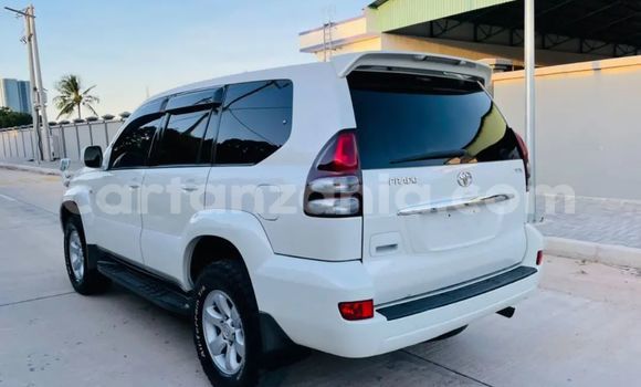 Buy Used Toyota Land Cruiser Prado White Car in Dar es Salaam in Dar es Salaam Buy Used Toyota Land Cruiser Prado White Car in Dar es Salaam in Dar es Salaam
