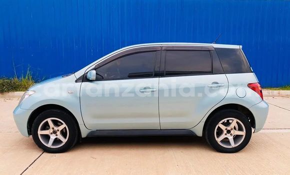 Buy Used Toyota IST Blue Car in Dar es Salaam in Dar es Salaam