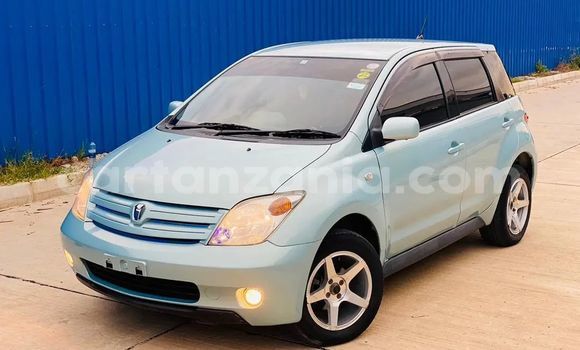 Buy Used Toyota IST Blue Car in Dar es Salaam in Dar es Salaam Buy Used Toyota IST Blue Car in Dar es Salaam in Dar es Salaam