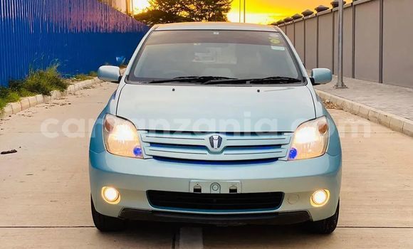 Buy Used Toyota IST Blue Car in Dar es Salaam in Dar es Salaam Buy Used Toyota IST Blue Car in Dar es Salaam in Dar es Salaam