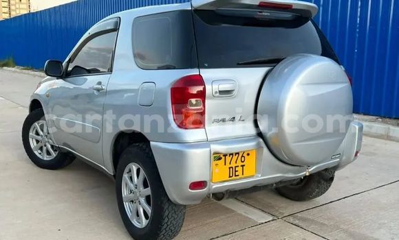 Buy Used Toyota RAV4 Silver Car in Dar es Salaam in Dar es Salaam Buy Used Toyota RAV4 Silver Car in Dar es Salaam in Dar es Salaam